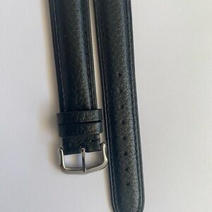 Sleek Black Bracelet with Leather and Metal Accents